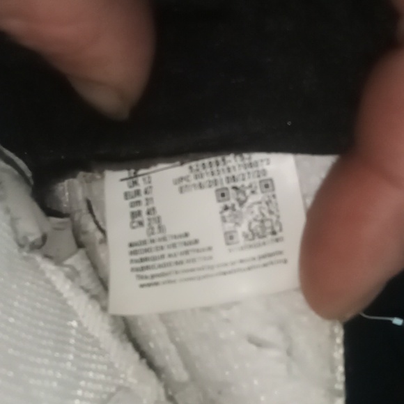 Retro Jordan 11's mid hight white and blac size 13 - Picture 8 of 10